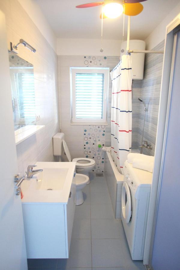 Apartments Nakir Слатине Стая снимка