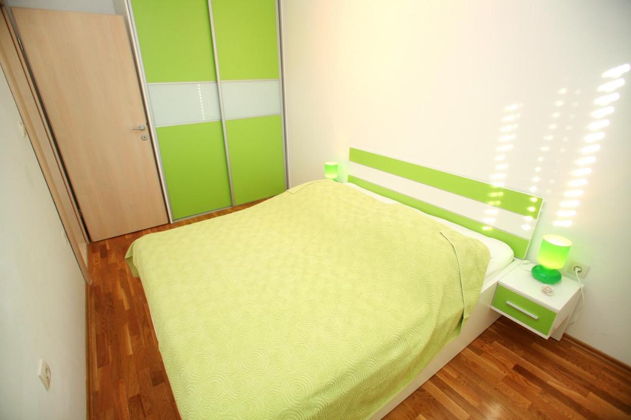 Apartments Nakir Слатине Стая снимка