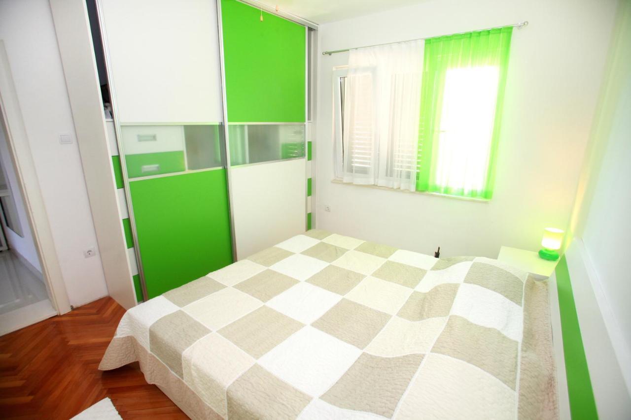 Apartments Nakir Слатине Стая снимка